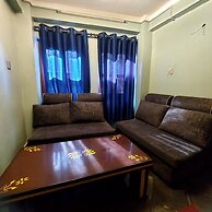 Luniva Restaurant And Guest House