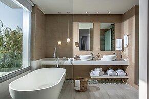 Lady Sea Villa - 6 Bedroom SeaView Villa