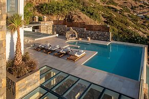 Lady Sea Villa - 6 Bedroom SeaView Villa