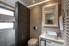 Lady Sea Villa - 6 Bedroom SeaView Villa