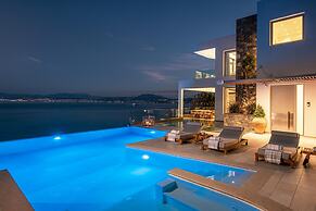 Lady Sea Villa - 6 Bedroom SeaView Villa