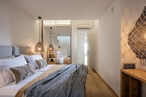 Lady Sea Villa - 6 Bedroom SeaView Villa