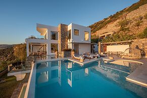 Lady Sea Villa - 6 Bedroom SeaView Villa