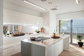 Lady Sea Villa - 6 Bedroom SeaView Villa