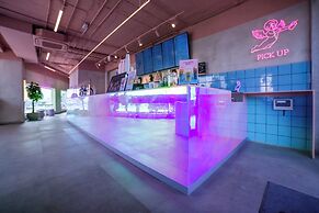 Park Heights by the Warren Collection