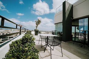 Park Heights by the Warren Collection