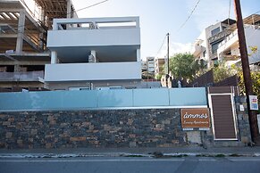 Ammos Luxury Suites