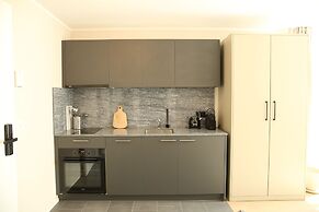 Lamira Serviced Apartments