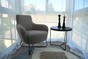 Lamira Serviced Apartments