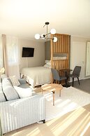Lamira Serviced Apartments