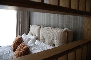 Lamira Serviced Apartments