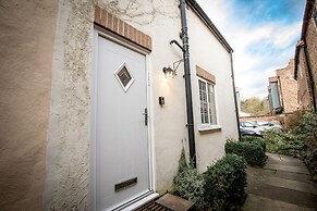 Ridley House Apartments