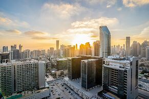 Tanin - Fabulous Apt With Burj Khalifa View From Balcony