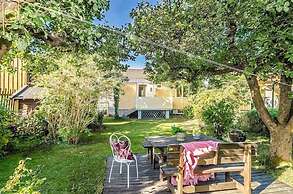 The Sundeck-a romantic apt in Tallkrogen