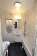 The Sundeck-a romantic apt in Tallkrogen