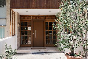 Stellar 3BR Apartment with Balcony