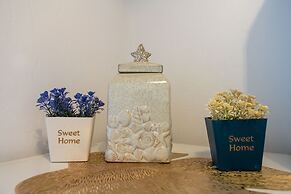 Seablue Town Maisonette