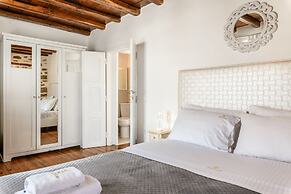 Seablue Town Maisonette