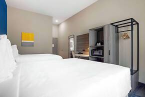 Comfort Inn & Suites Destin near Henderson Beach