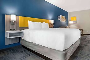 Comfort Inn & Suites Destin near Henderson Beach