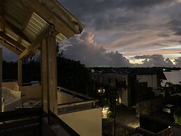 Luxury beachfront villa with private pool and cozy Pavillon with priva