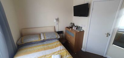 Elm Tree Guest House