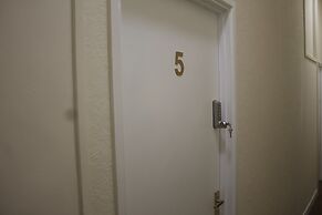 Elm Tree Guest House