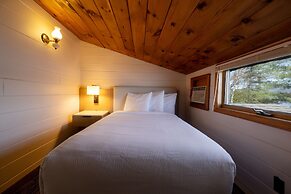 Depe Dene Lakeside Resort