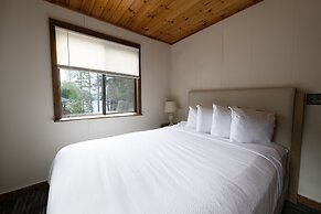 Depe Dene Lakeside Resort