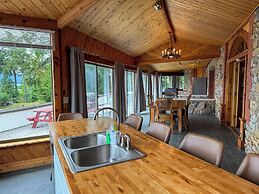 Depe Dene Lakeside Resort