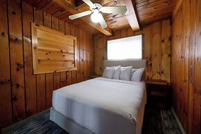 Depe Dene Lakeside Resort