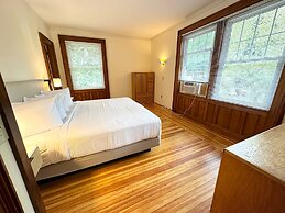 Depe Dene Lakeside Resort