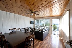 Depe Dene Lakeside Resort
