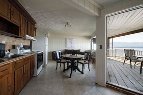 Depe Dene Lakeside Resort