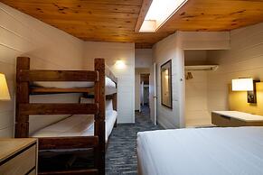 Depe Dene Lakeside Resort