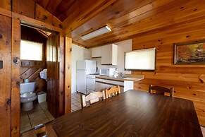 Depe Dene Lakeside Resort