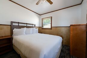 Depe Dene Lakeside Resort
