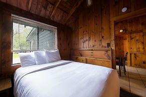 Depe Dene Lakeside Resort