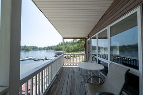 Depe Dene Lakeside Resort