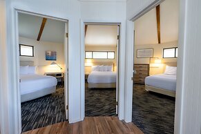 Depe Dene Lakeside Resort