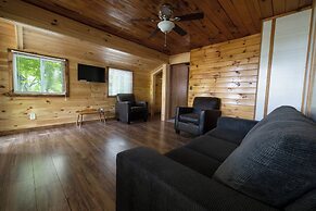 Depe Dene Lakeside Resort