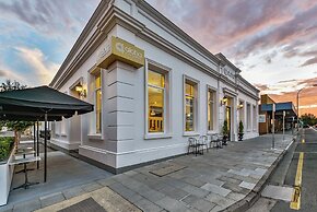 Aloha Central Platinum Apartments