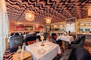 Legacy Hotel Cascais, Curio Collection By Hilton