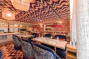 Legacy Hotel Cascais, Curio Collection By Hilton
