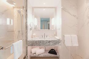 Legacy Hotel Cascais, Curio Collection By Hilton