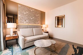 Legacy Hotel Cascais, Curio Collection By Hilton