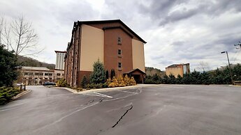 Stonebrook Lodge Cherokee