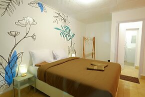 Snooze Hostel Malang