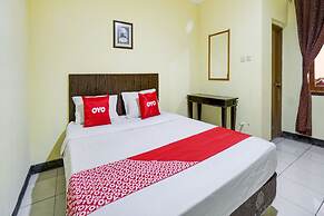 OYO Life 3956 Hotel Palem 2 Syariah