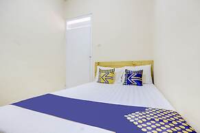 SPOT ON 90156 Hotel Ramayana